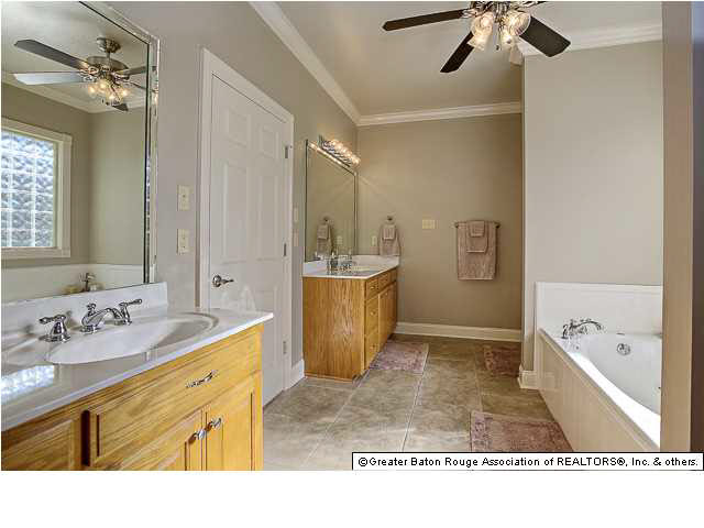17371 Summerfield Road Prairieville, LA 70769 - Photo 10 of 23 Gallery Image 10