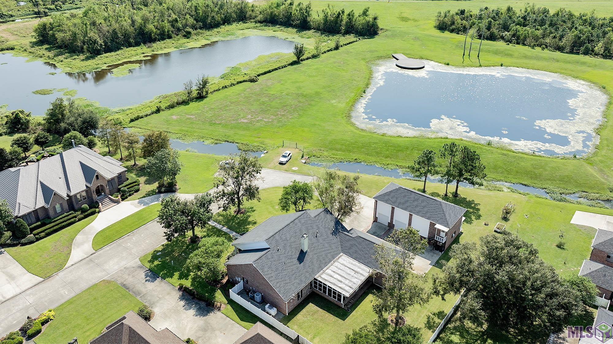 178 Vi Drive Houma, LA 70360 - Photo 9 of 48