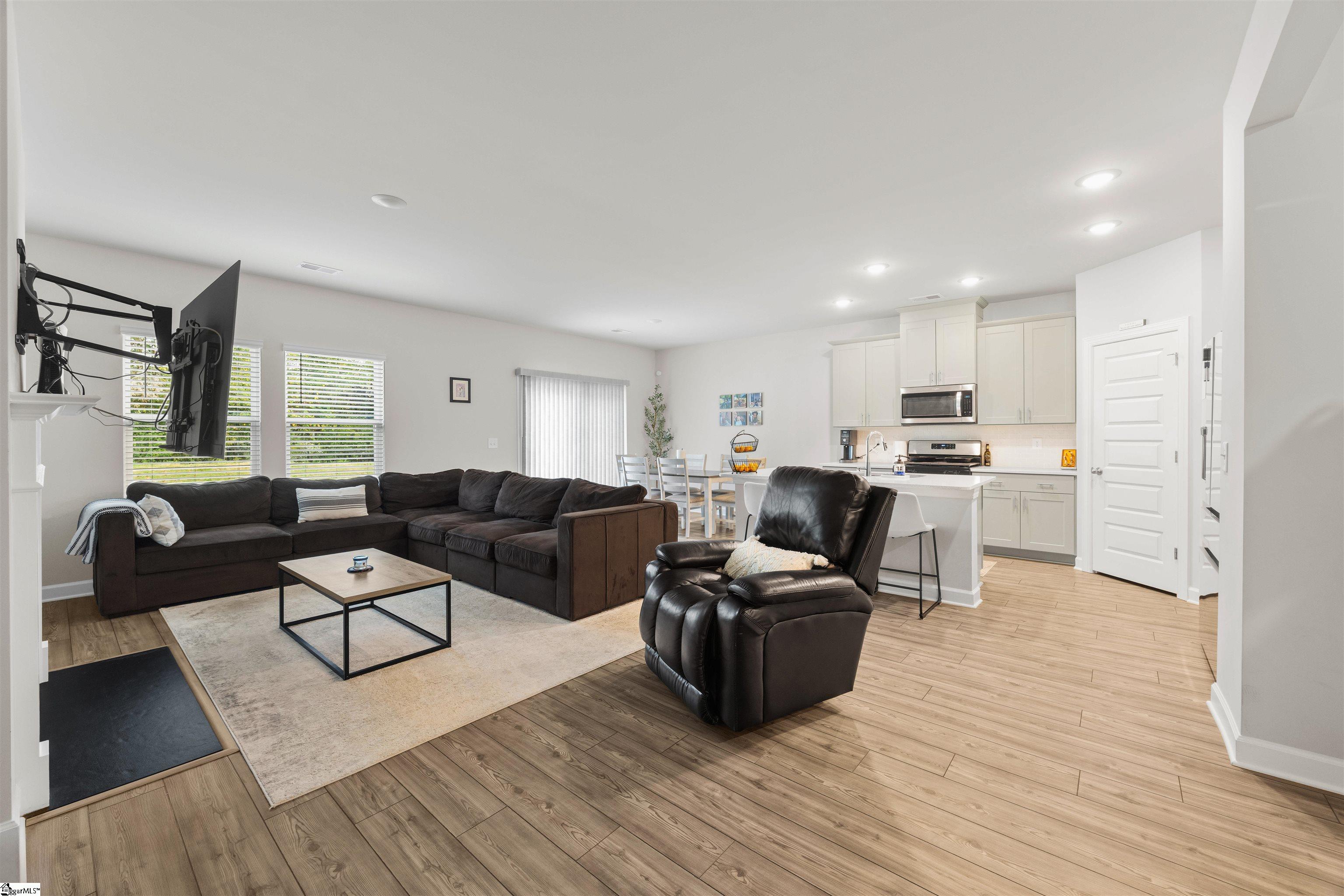 161 Vickery Road Woodruff, SC 29388 - Photo 4 of 21