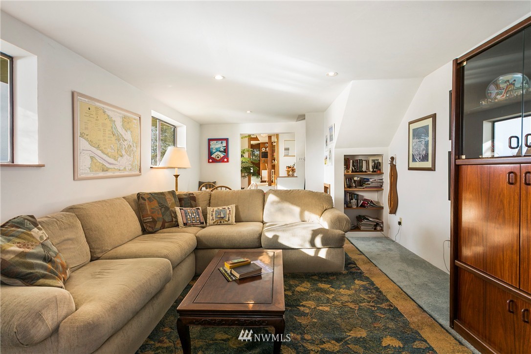 557 Beckett Point Road Port Townsend, WA 98368 - Photo 14 of 20 Gallery Image 14