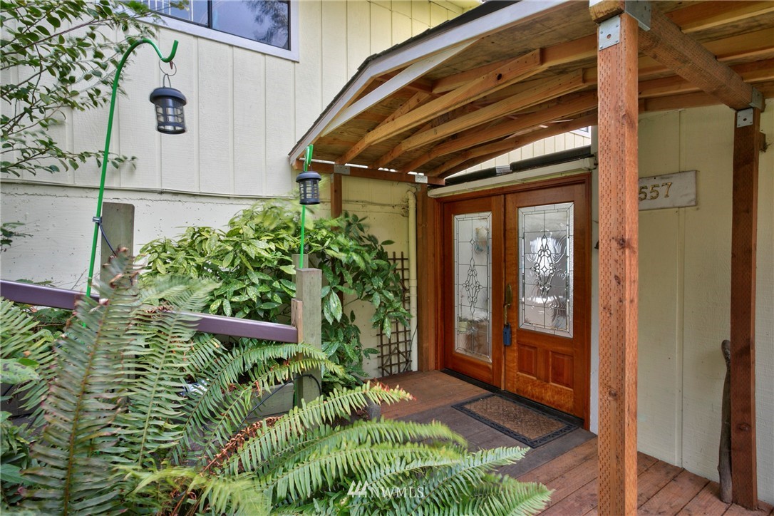 557 Beckett Point Road Port Townsend, WA 98368 - Photo 4 of 20 Gallery Image 4
