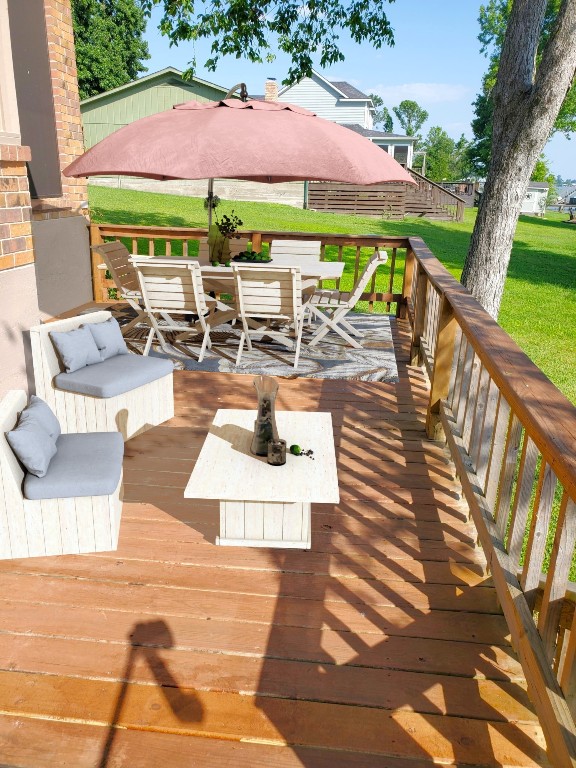 482 West Cattle Drive Onalaska, TX 77360 - Photo 4 of 34 an outdoor space with patio