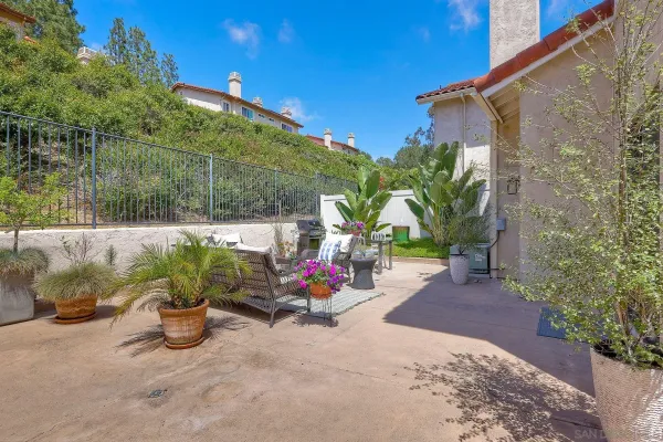 $1,425,000 | 4070 Caminito Meliado, San Diego, CA 92122