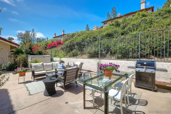 $1,425,000 | 4070 Caminito Meliado, San Diego, CA 92122