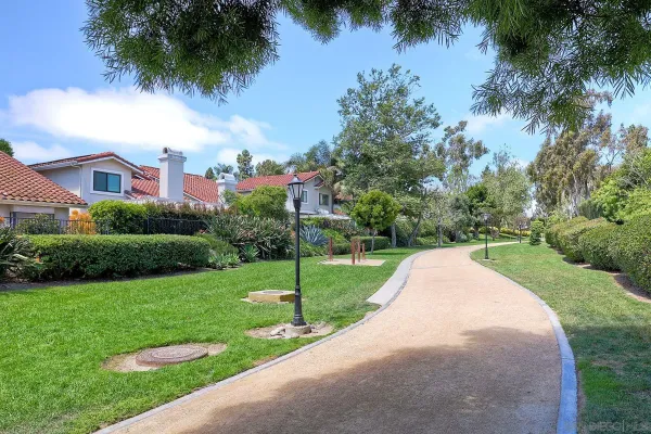 $1,425,000 | 4070 Caminito Meliado, San Diego, CA 92122