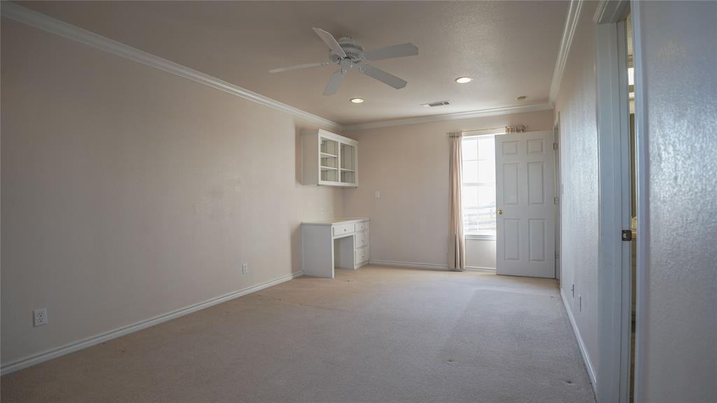 1041 Clarence Road Temple, TX 76501 - Photo 18 of 36 a view of a livingroom with a window