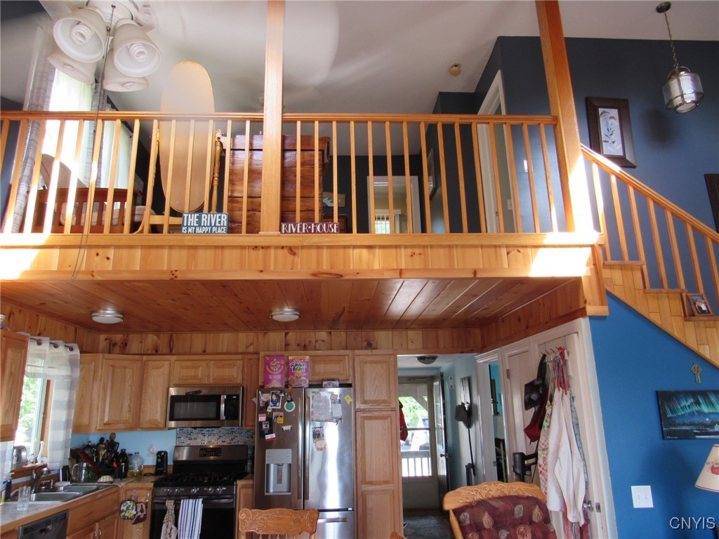 255 River Road East Morristown, NY 13669 - Photo 12 of 22