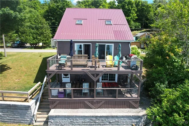 $490,000 | 255 River Road East, Morristown, NY 13669