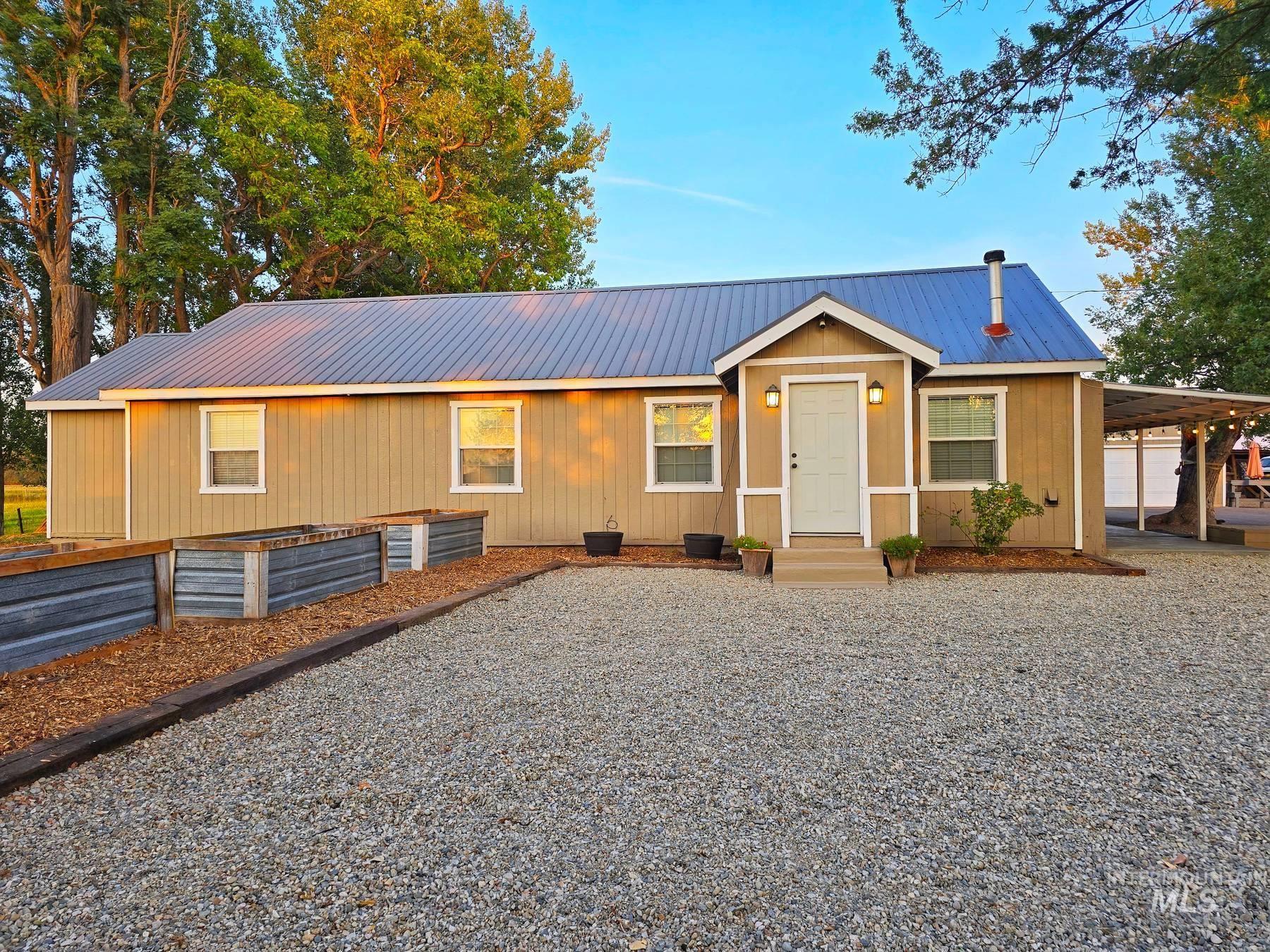 4800 Freemont Road New Plymouth, ID 83655 - Photo 3 of 36