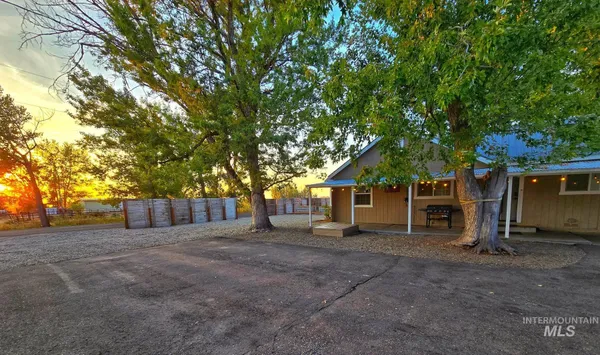 $769,000 | 4800 Freemont Road, New Plymouth, ID 83655