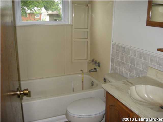 131 Glenview Road Louisville, KY 40229 - Photo 15 of 16 Additional Photo