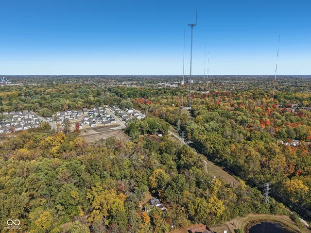 $260,000 | 2855 West 76th Street, Indianapolis, IN 46268