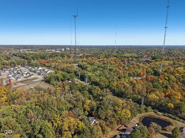 $260,000 | 2855 West 76th Street, Indianapolis, IN 46268