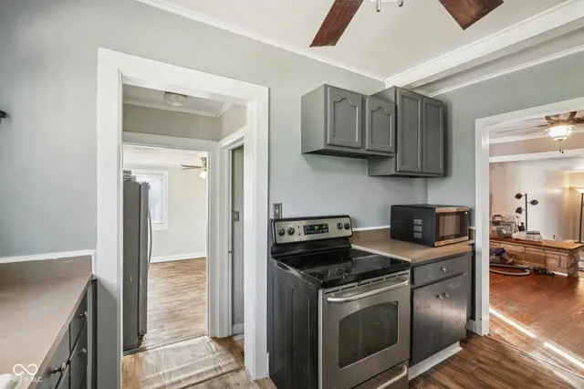 $260,000 | 2855 West 76th Street, Indianapolis, IN 46268