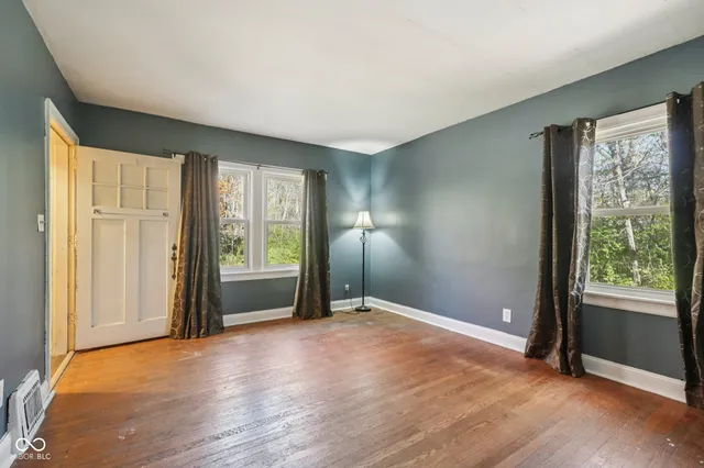 $260,000 | 2855 West 76th Street, Indianapolis, IN 46268