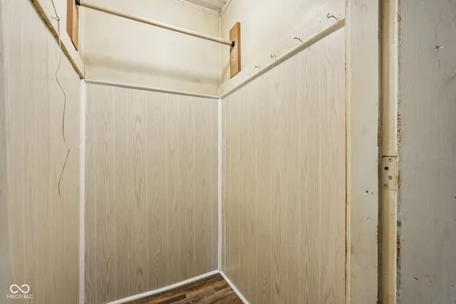 $260,000 | 2855 West 76th Street, Indianapolis, IN 46268