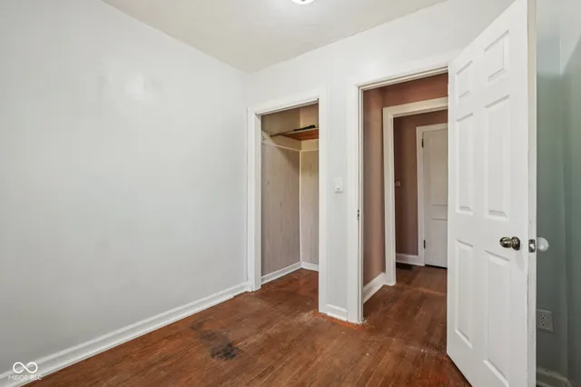 $260,000 | 2855 West 76th Street, Indianapolis, IN 46268