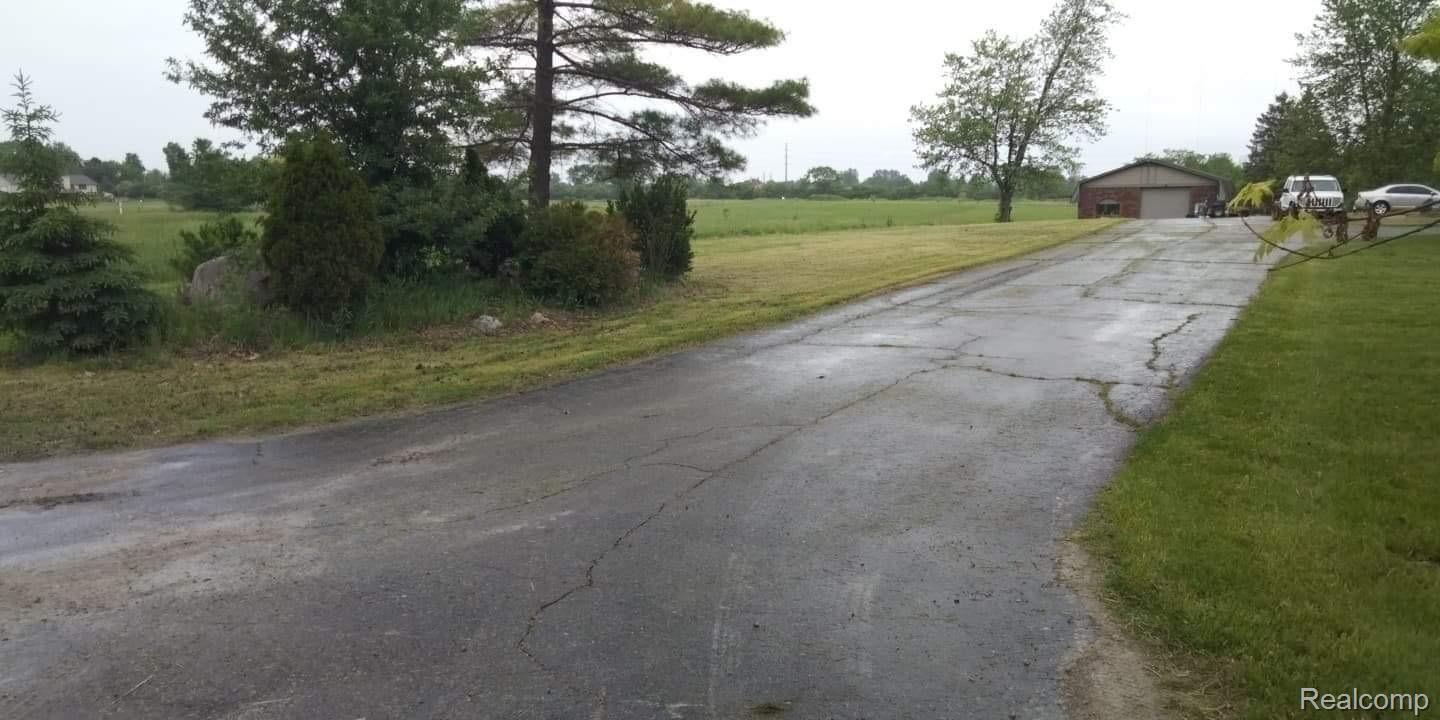20210523_230353193_iOS.jpg