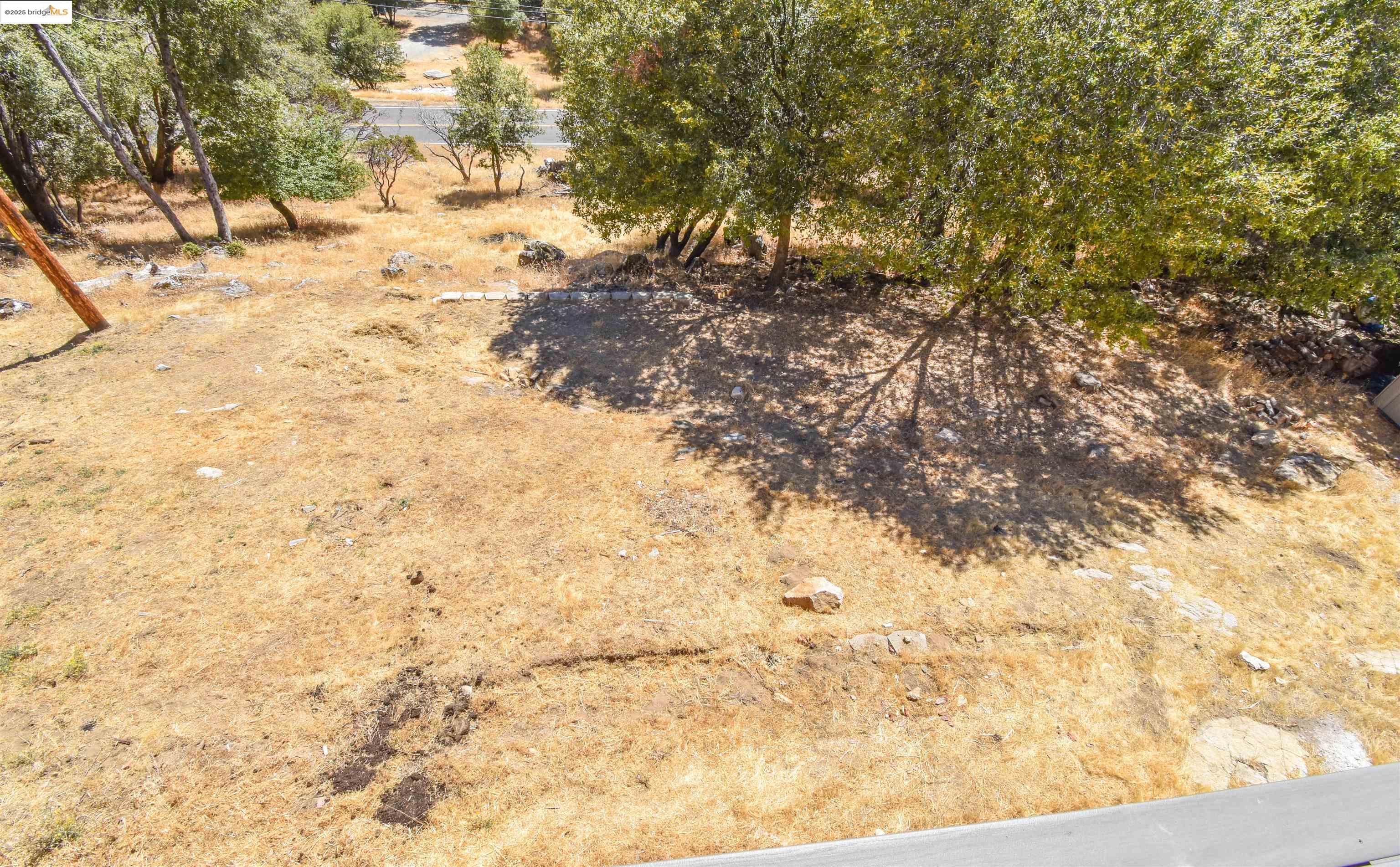 21850 Phoenix Lake Road Sonora, CA 95370 - Photo 37 of 39 a view of empty yard