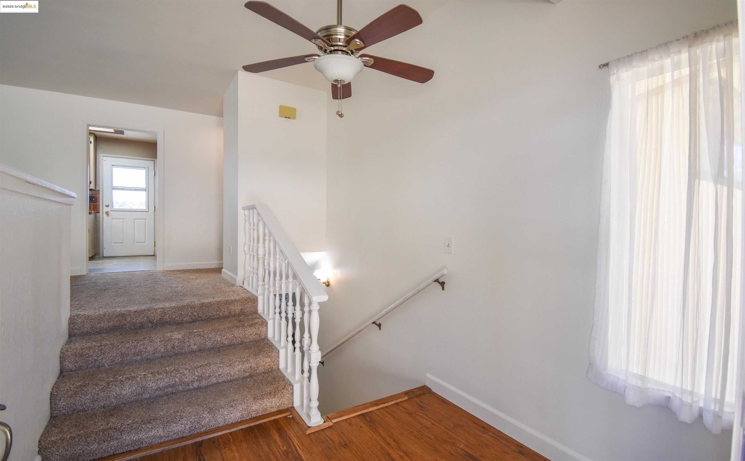 21850 Phoenix Lake Road Sonora, CA 95370 - Photo 8 of 39 a view of entryway and hall with wooden floor