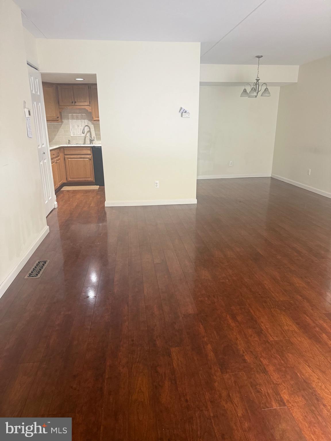 76 Old Forge Crossing, Unit 76 Devon, PA 19333 - Photo 3 of 17