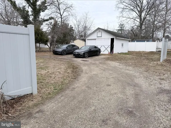 $299,999 | 283 West Commerce St Extension, Bridgeton, NJ 08302