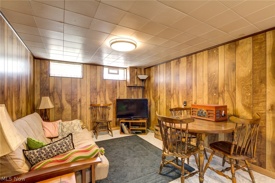 30334 Powell Road Willowick, OH 44095 - Photo 19 of 23