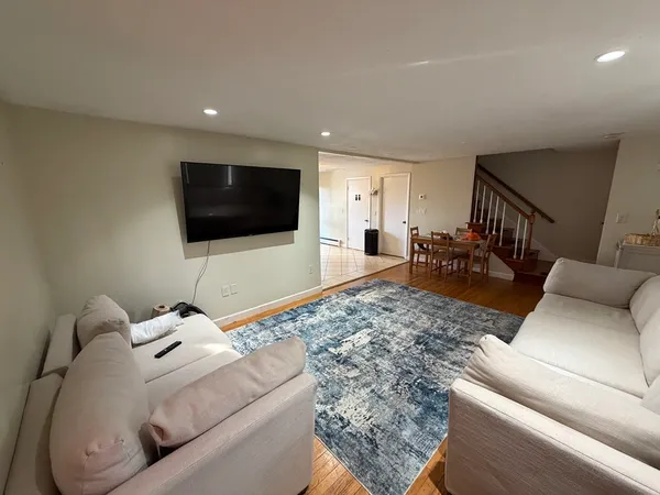 $3,500 | 15 Eliot Street, Unit A, Framingham, MA 01702