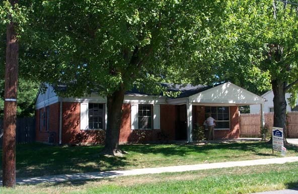 10013 Robsion Road Louisville, KY 40299 - Photo 1 of 1 Primary Photo