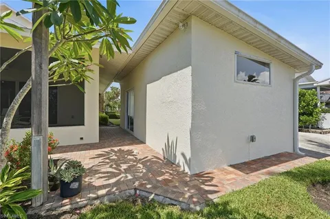 $1,395,000 | 4837 Tarpon Avenue, Bonita Springs, FL 34134