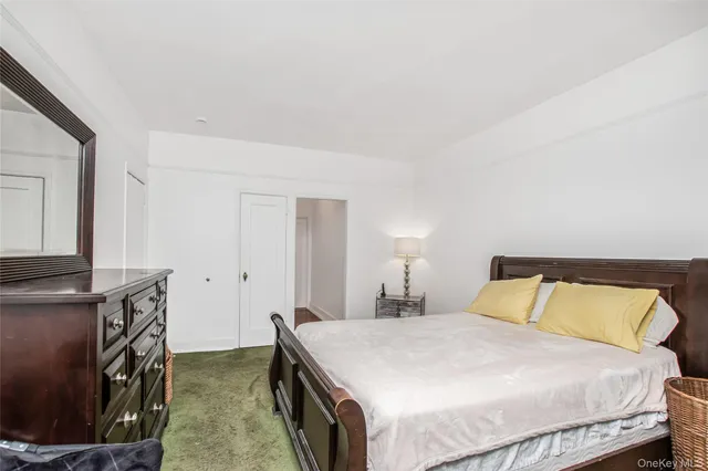 $160,000 | 590 East 3rd Street, Unit 2D, Mount Vernon, NY 10553