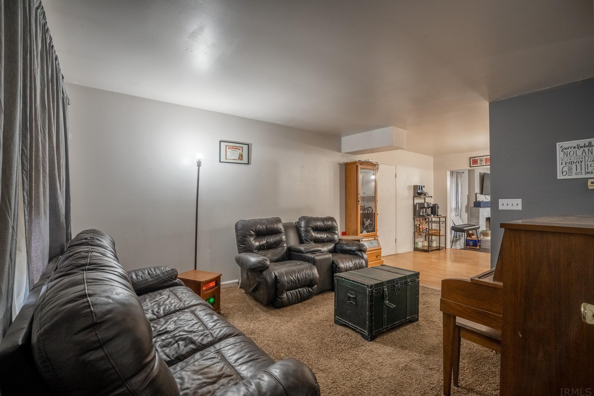 910 French Road Mount Vernon, IN 47620 - Photo 4 of 22