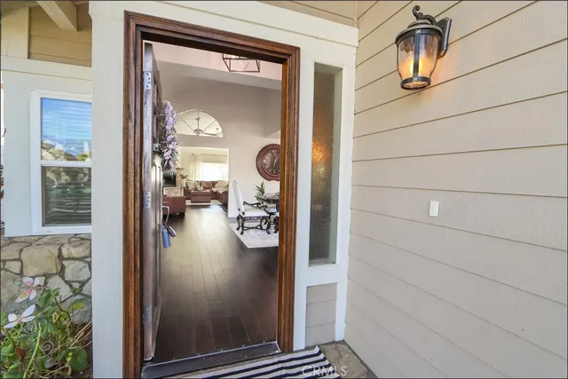 $1,445,000 | 28752 Vista Saddleback Road, Lake Forest, CA 92679