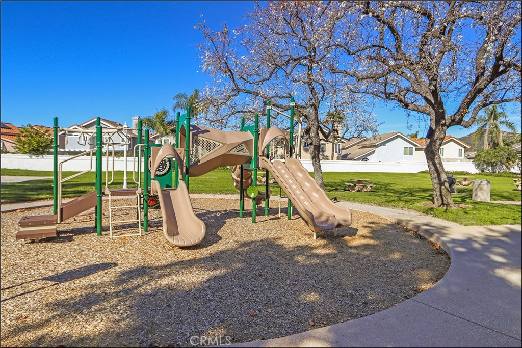 28752 Vista Saddleback Road Lake Forest, CA 92679 - Photo 43 of 53