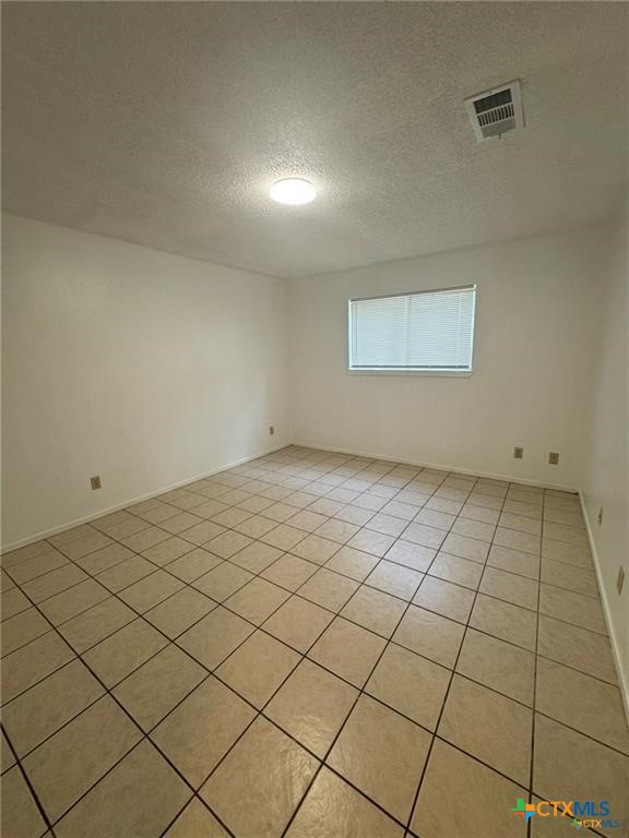 309 East Walnut Street, Unit 2 Seguin, TX 78155 - Photo 5 of 9