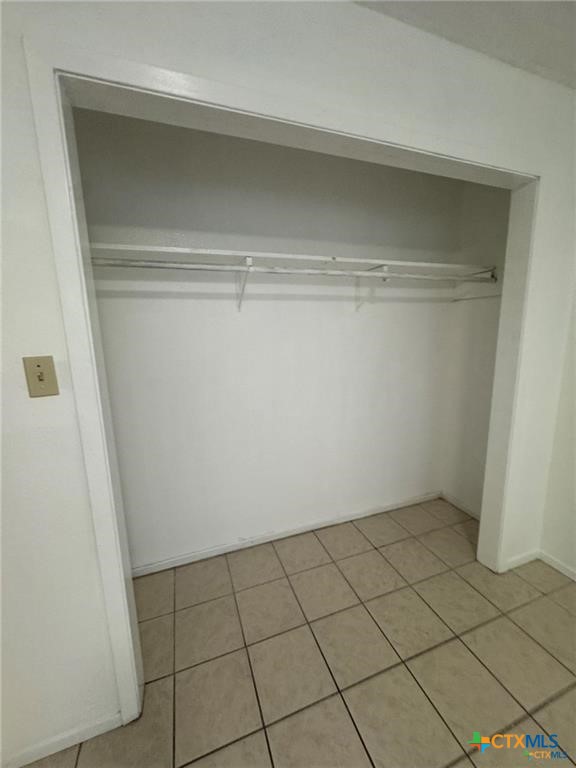309 East Walnut Street, Unit 2 Seguin, TX 78155 - Photo 6 of 9