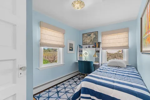 $500,000 | 5 Wise Place, Gloucester, MA 01930