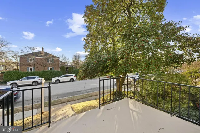 $2,400 | 132 Overbrook Road, Baltimore, MD 21212