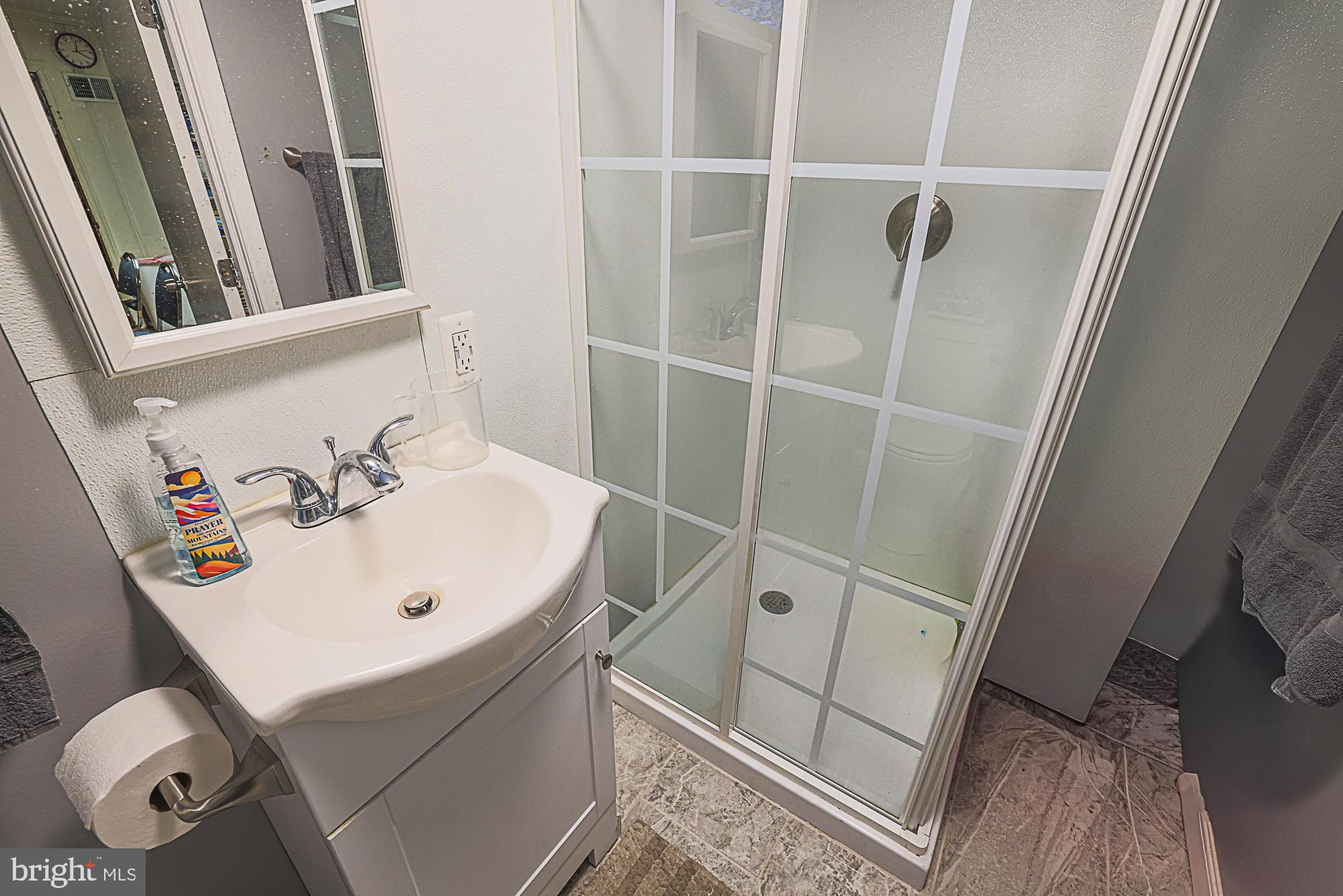 3910 Labyrinth Road Baltimore, MD 21215 - Photo 39 of 50