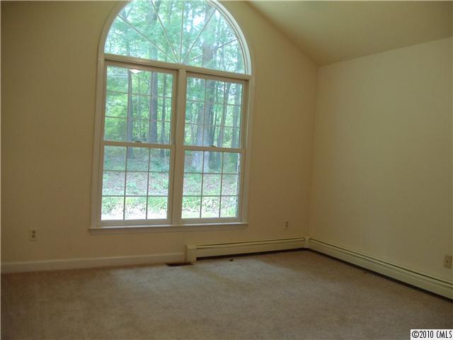 6208 Stevens Mill Road, Unit 3 Matthews, NC 28104 - Photo 11 of 16 Gallery Image 11