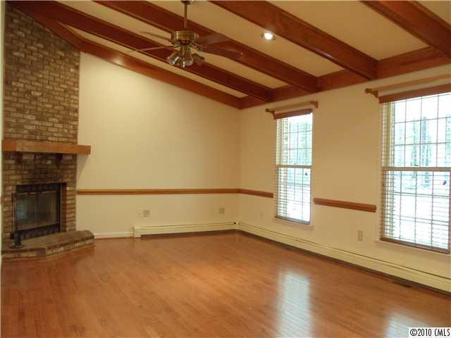 6208 Stevens Mill Road, Unit 3 Matthews, NC 28104 - Photo 4 of 16 Gallery Image 4