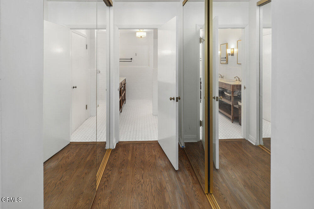 3657 Thorndale Road Pasadena, CA 91107 - Photo 26 of 44 a view of bathroom with a shower and closet