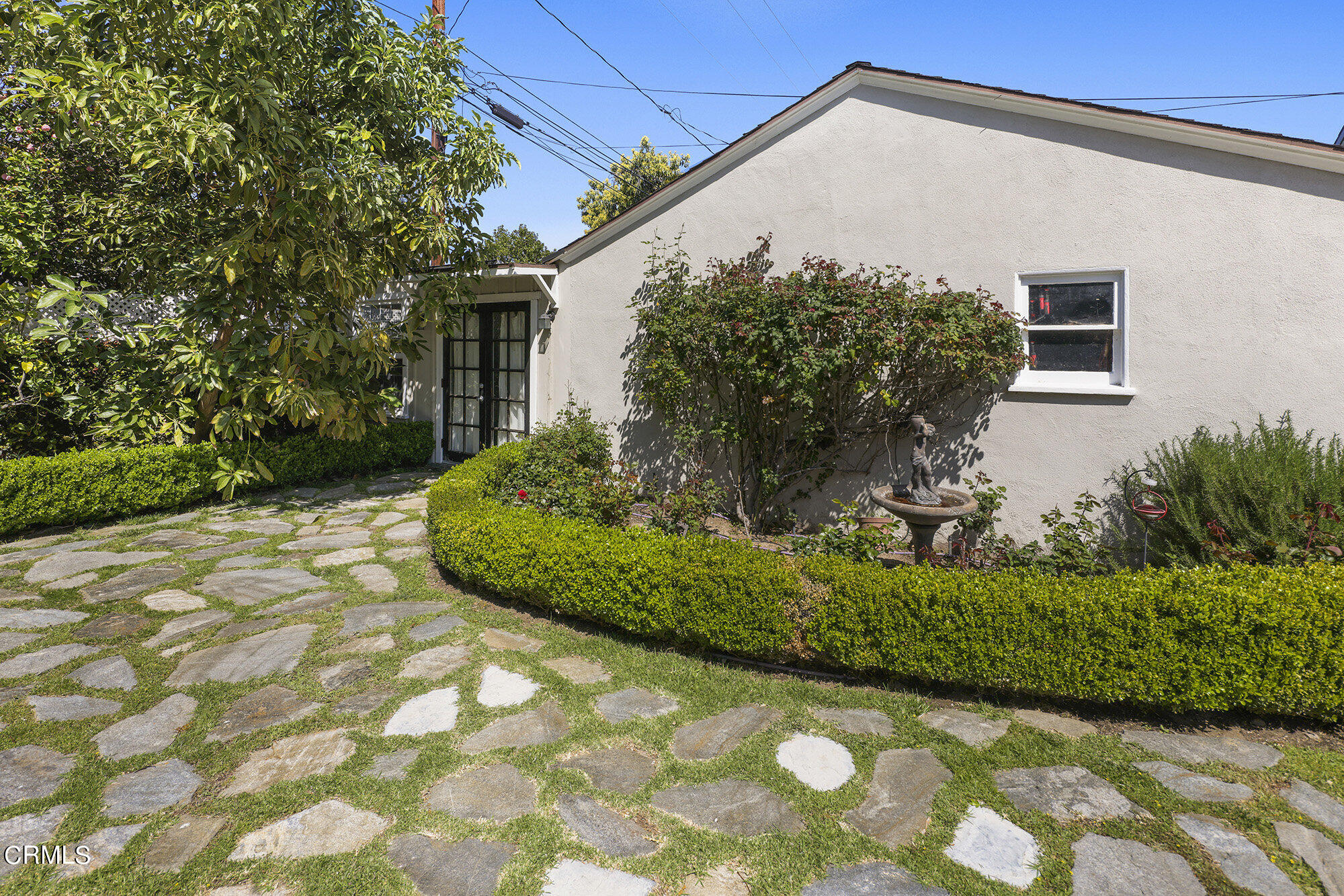 3657 Thorndale Road Pasadena, CA 91107 - Photo 42 of 44 a view of a house with a yard