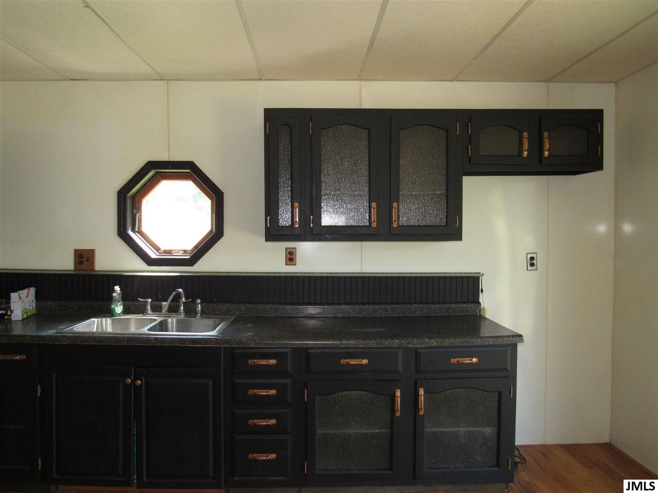 12195 East Chicago Road Jerome, MI 49249 - Photo 6 of 31 Photo 6