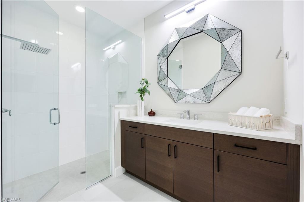 8943 Gustavia Court Naples, FL 34113 - Photo 24 of 41