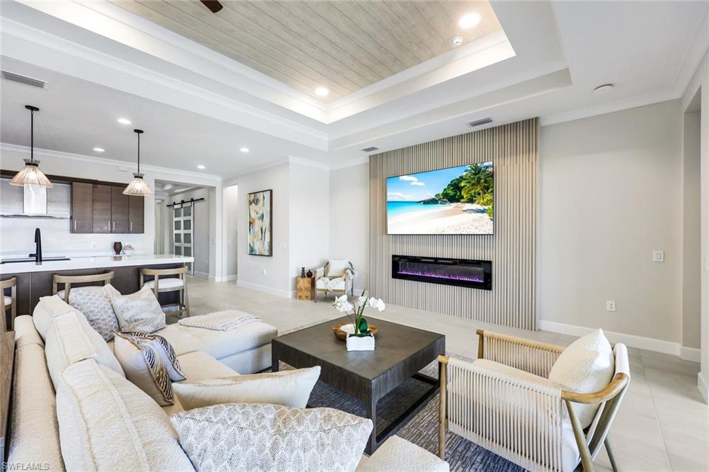 8943 Gustavia Court Naples, FL 34113 - Photo 3 of 41