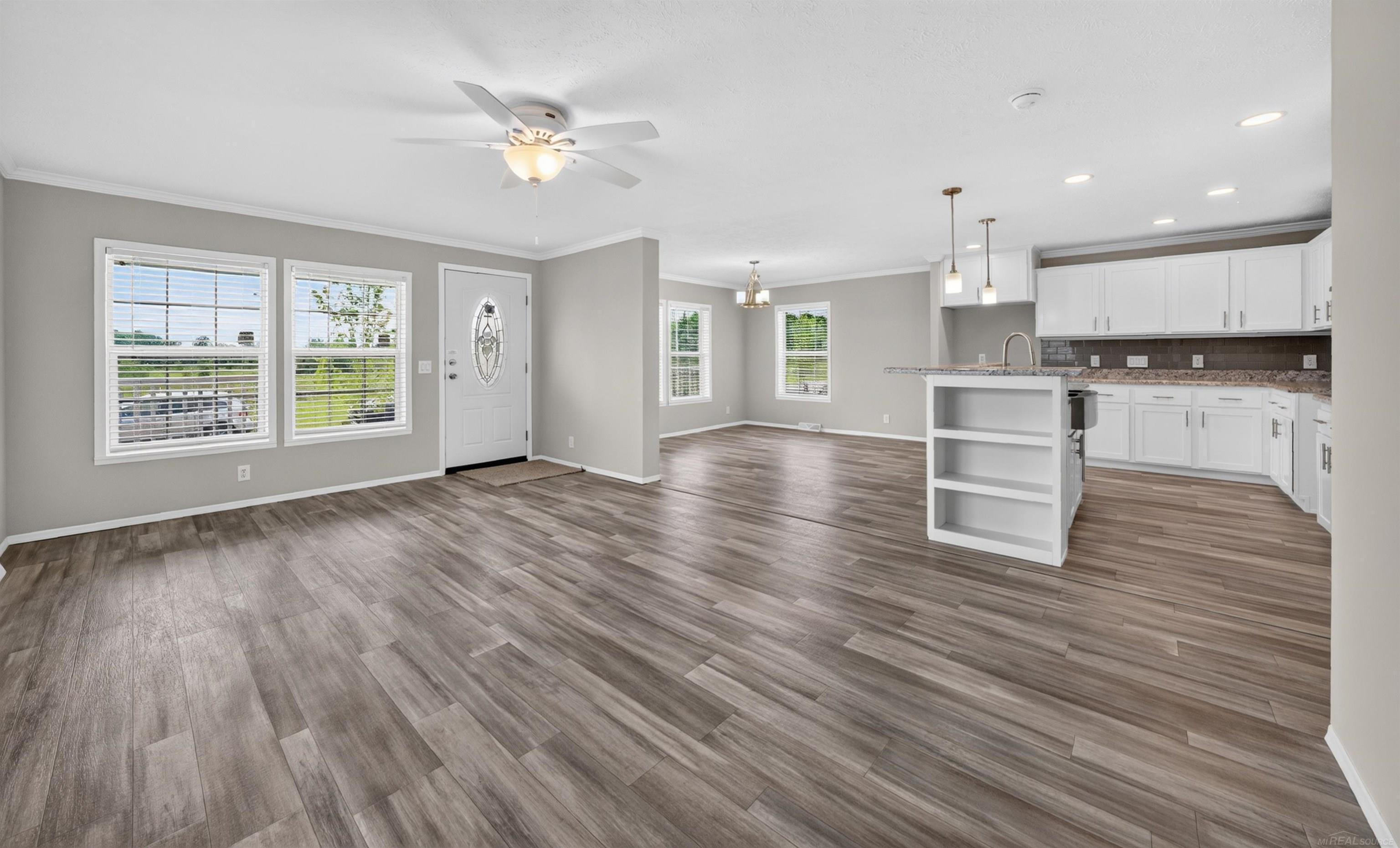 262 Riviera Drive Lapeer, MI 48446 - Photo 5 of 16 50212183-bf31ab3c-a529-496f-8dd5-6416a5ca2cb2.JPG