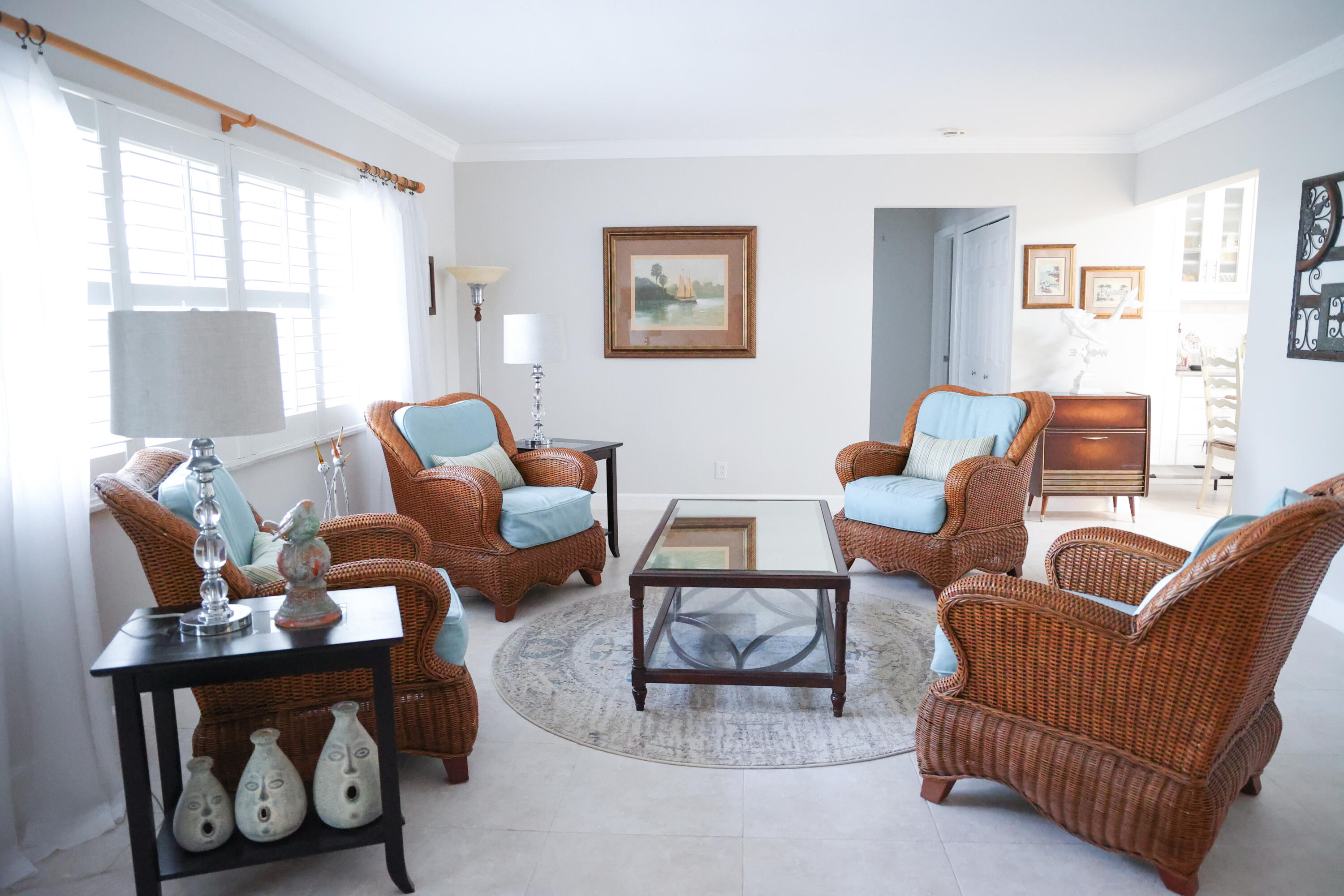 1114 Southwest 14th Drive Boca Raton, FL 33486 - Photo 5 of 28 Family Room