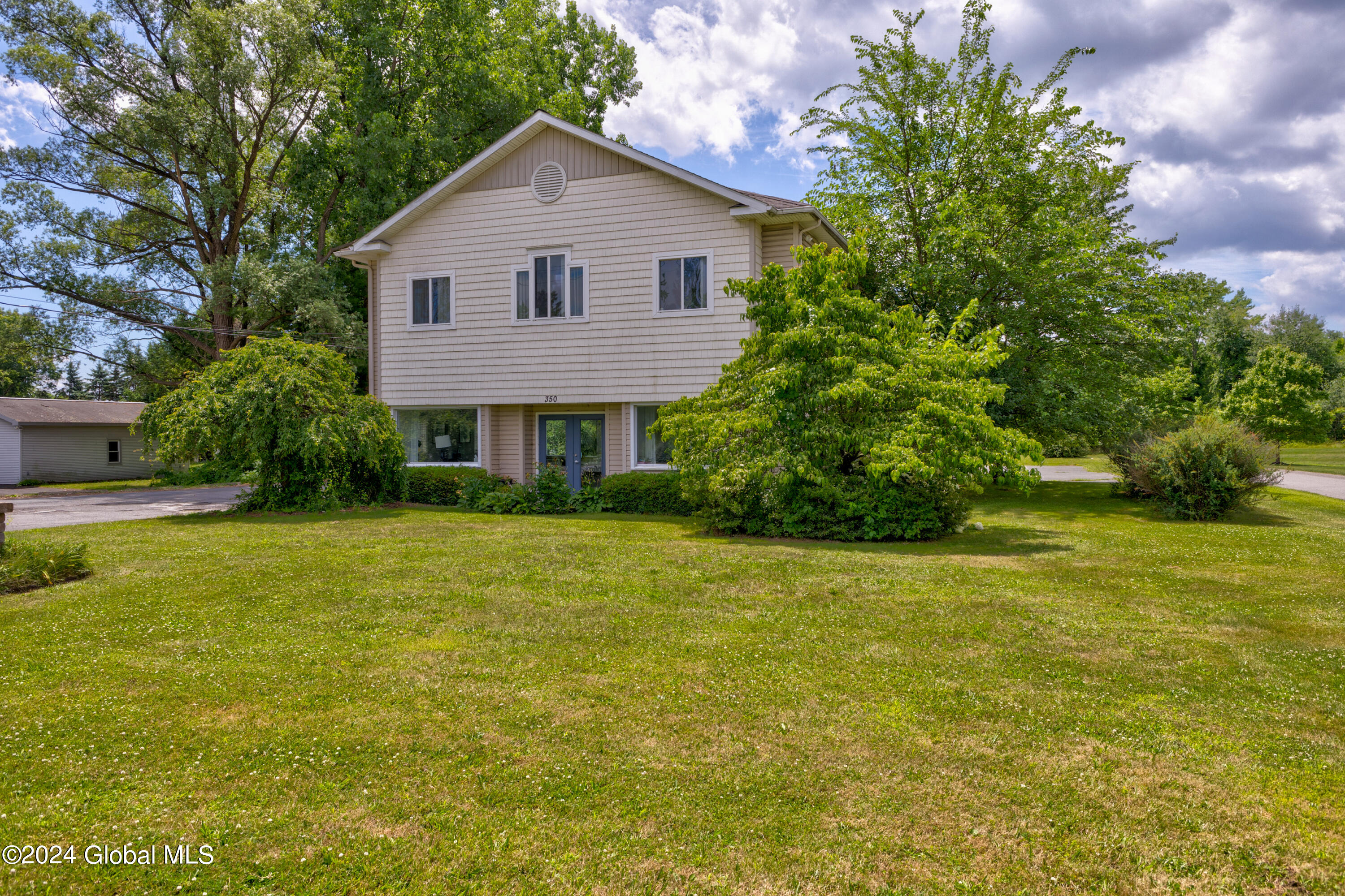 350 Wvlt Shaker Road Colonie, NY 12189 - Photo 3 of 55 1 (3)