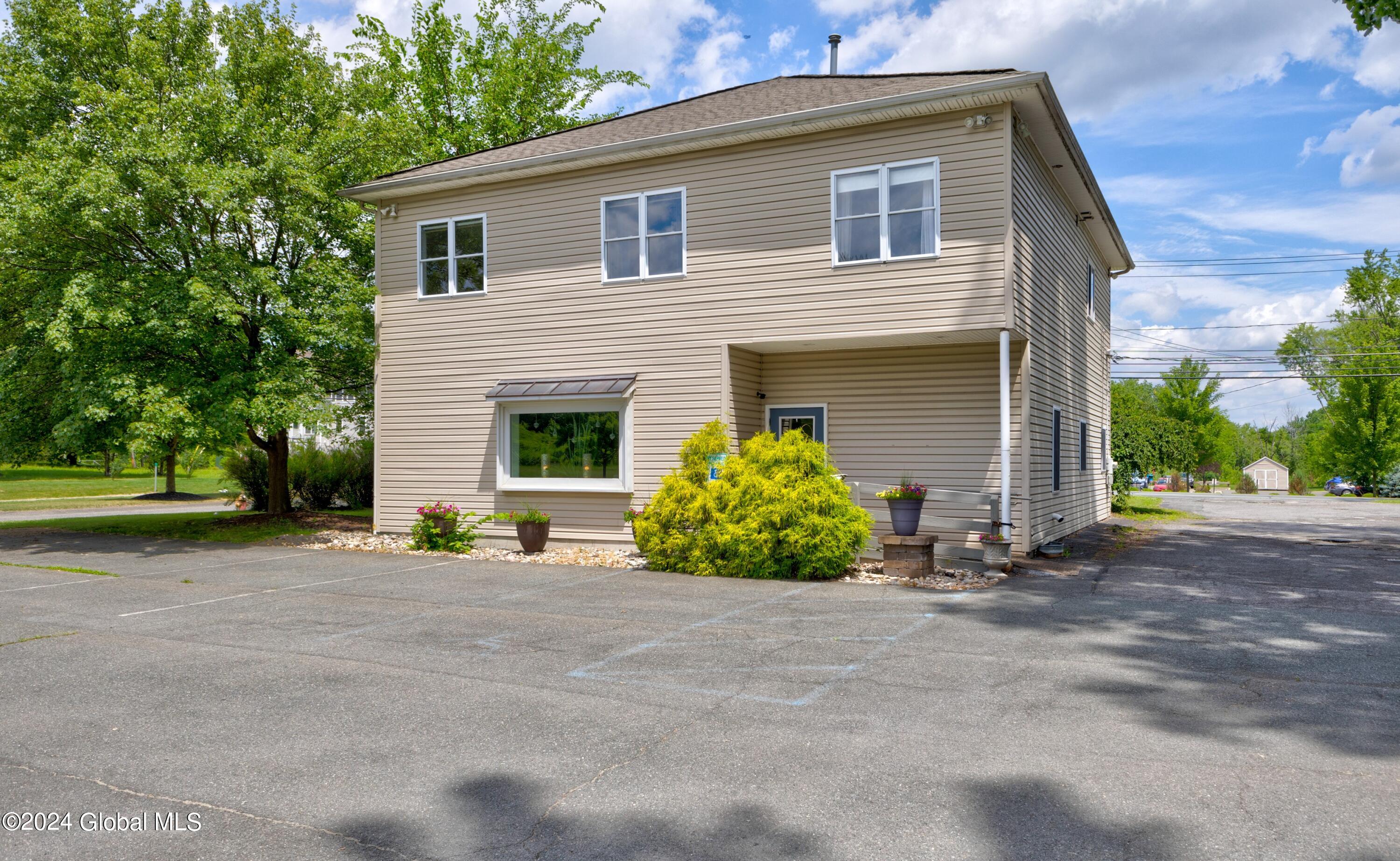 350 Wvlt Shaker Road Colonie, NY 12189 - Photo 8 of 55 1 (8)